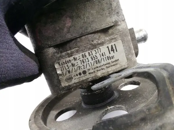 Volvo servopump OEM 8683377 för V70 II image 5