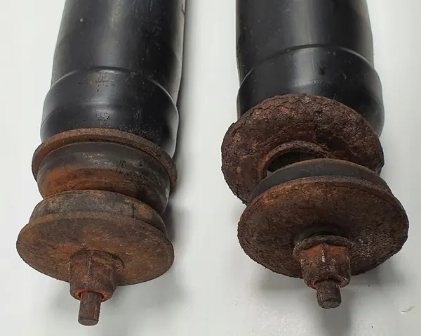 Ammortizzatori anteriori Mercedes ML W163 A1633261100 image 3