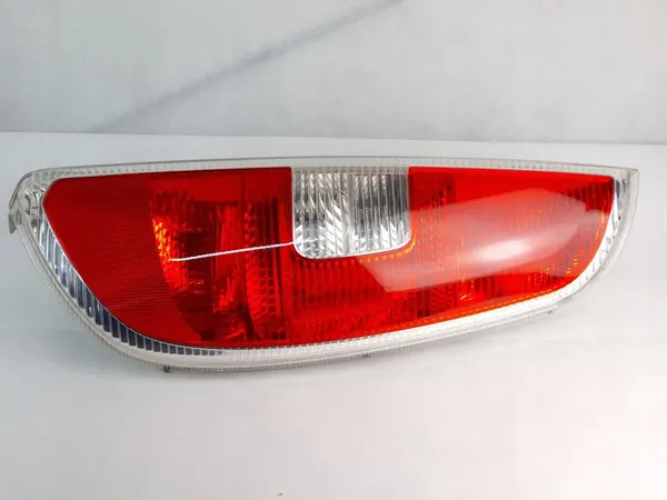 Luz trasera derecha Skoda Roomster 5J7945096 5J7945112 image 2