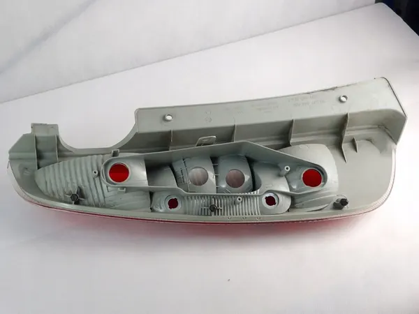 Luz trasera derecha Skoda Roomster 5J7945096 5J7945112 image 6