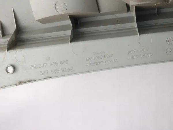 Luz trasera derecha Skoda Roomster 5J7945096 5J7945112 image 7