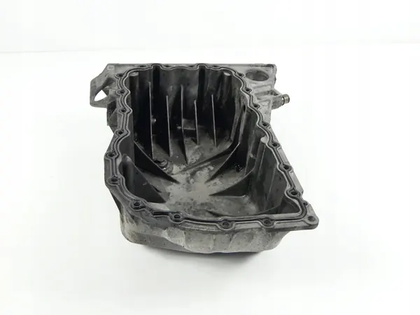 Oljepanna Renault Megane III 09-11 1.9 dCi image 4