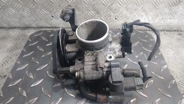Kaasutinrunkio OEM 9600930006 Hyundai i20 1.2:lle image 2