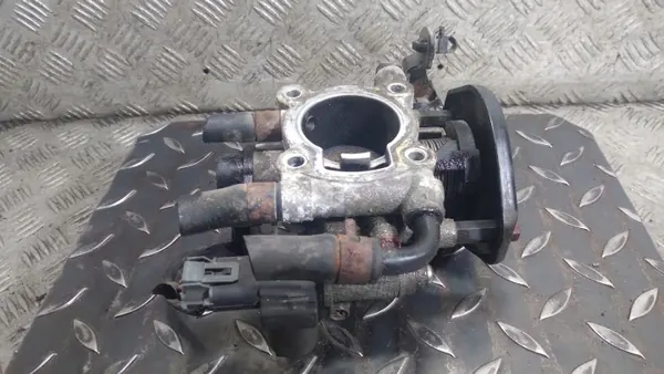 Kaasutinrunkio OEM 9600930006 Hyundai i20 1.2:lle image 4