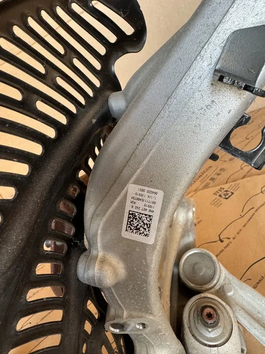 AUDI A8 S8 D5 4N Mozzo Sterzo Sinistro Anteriore OEM 4N0407242B image 6