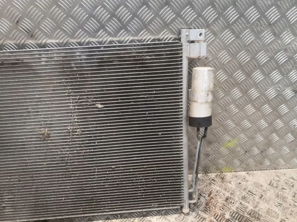 Nissan Navara D40 Ilmastointikondensaattori 2.5 D DCI image 3