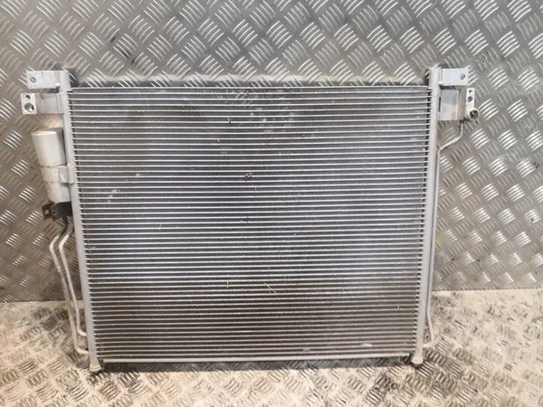 Nissan Navara D40 Ilmastointikondensaattori 2.5 D DCI image 4