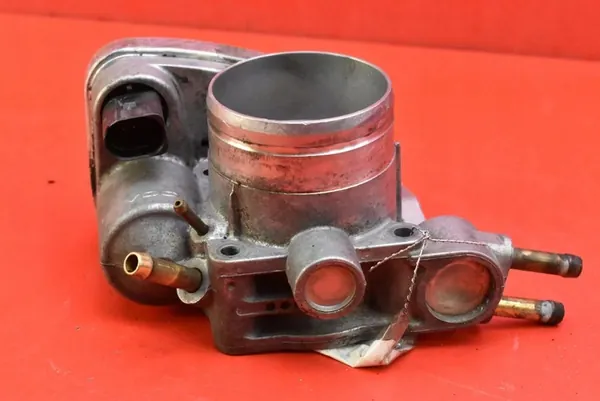 Corpo de Borboleta VW Passat B5 2.0 8V 06B133062L image 3