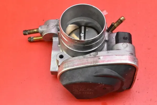 Corpo de Borboleta VW Passat B5 2.0 8V 06B133062L image 5