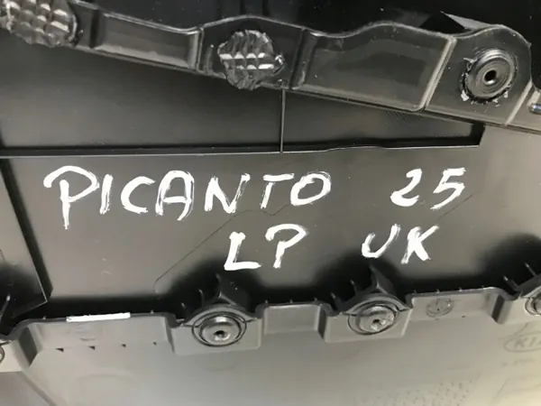 Kia Picanto III Türverkleidung OEM 82370-G6010 Links Vorne image 5