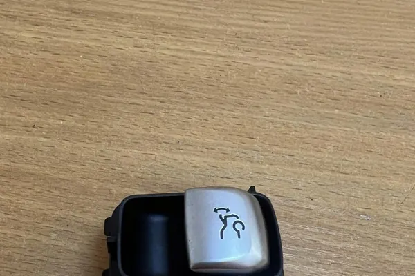 Schakelaar MERCEDES-BENZ C (W205) 2017 A2229052303 image 2