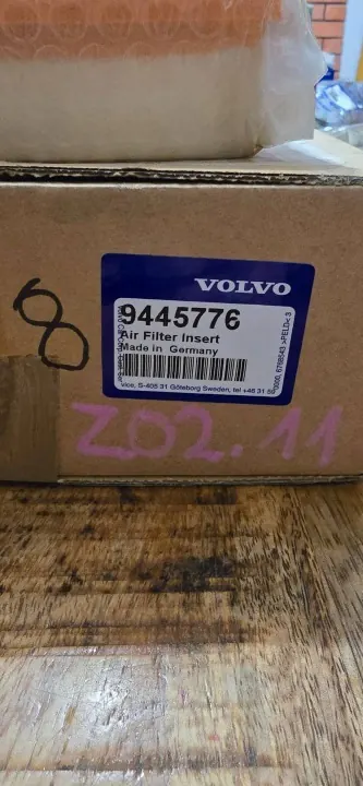 Filtro de aire Volvo OEM 9445776 - Pieza OE usada image 3