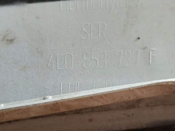 OEM 4L0853727F Takapyöränkaari vasen Audi Q7 4L image 3