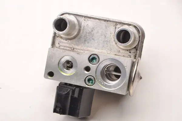 Vanne d'expansion AC VOLVO XC60 II 2024 32400554 image 1