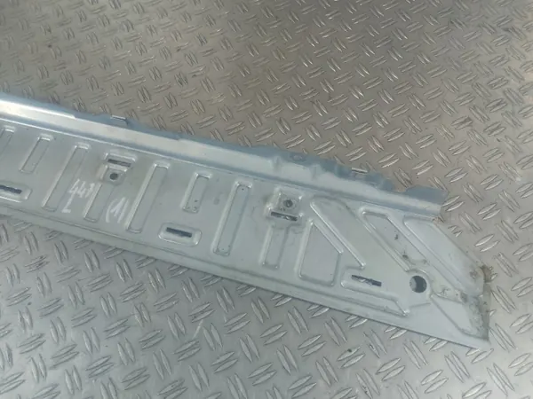 OEM A4477302906 Renfort de marche gauche Vito 447 image 3