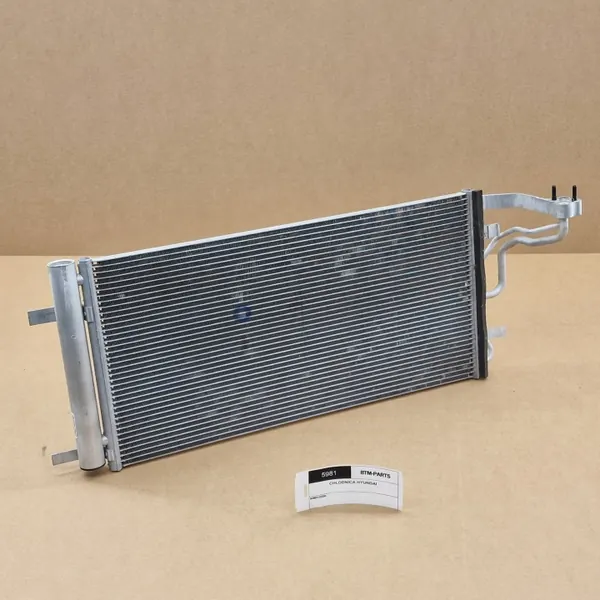 Hyundai AC-kondensor OEM 30^VZ 97606J7300 - Begagnad image 4