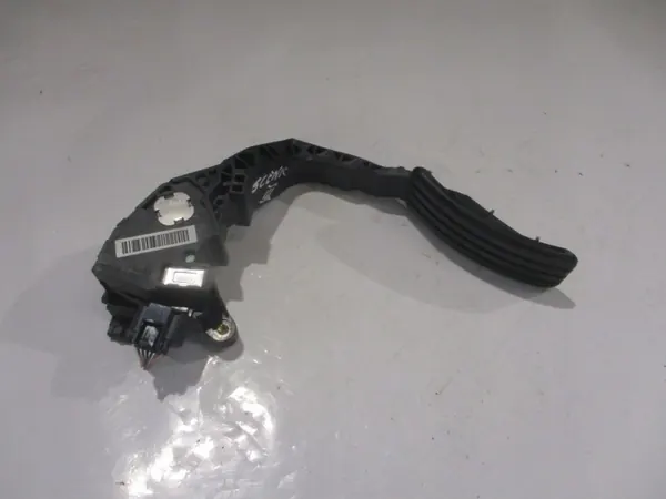 Potentiomètre Gaz Renault OE OEM 180100011R image 2