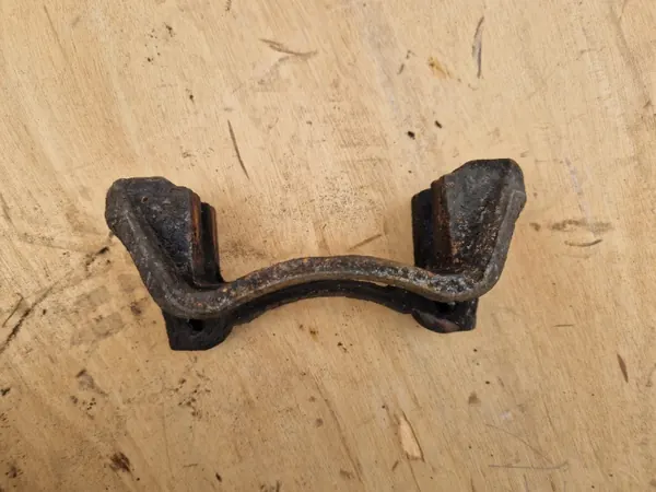 OEM JARZMO ZACISKU LEWY TYŁ IVECO DAILY IV 06- 2.3 HPI 120MM image 2