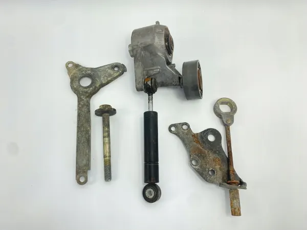 Tensor de Correa Mercedes W124 OEM 1032021140 image 2