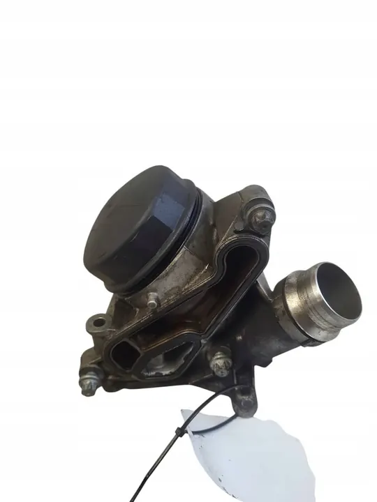 Oljefilterfäste BMW 5 (F10) 3.5L 2012 OEM 7576521 image 3