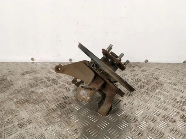 Moyeu roue arrière Subaru FBZ7792 - Pièce OE d'occasion image 3