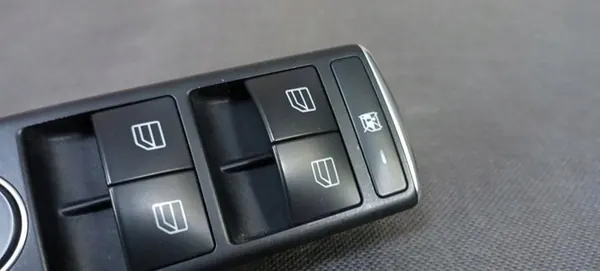 MERCEDES A-KLASA W176 Raam Controle Schakelaar A1669054300 image 4