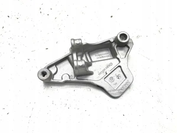 Mercedes Waterpompbeugel OEM A2822036300 - Gebruikt image 2