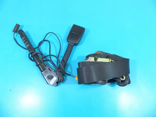 Left Front Seatbelt Buckle Ford C-Max image 3