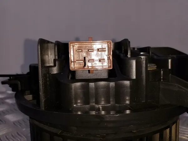 Ventilator Seat Exeo (3R) 2011 8E1820021E image 4