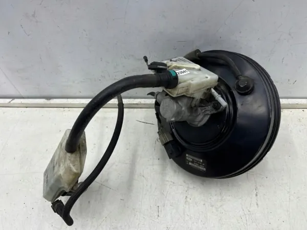Pompe à frein Ford C-Max MK2 OEM AV61-2B195-KE image 2