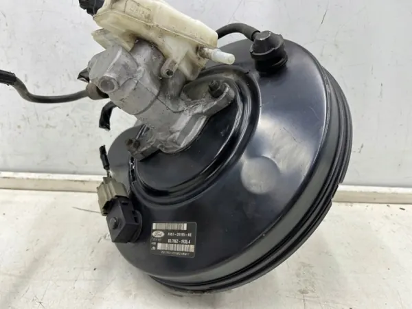 Pompe à frein Ford C-Max MK2 OEM AV61-2B195-KE image 4
