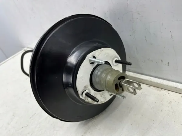 Pompe à frein Ford C-Max MK2 OEM AV61-2B195-KE image 5