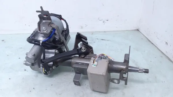 Servopumpe OEM 488101KA2A für Nissan Juke image 3