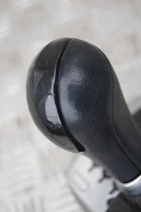 Infiniti QX70 FX50 Schaltknauf-Manschette OEM image 5