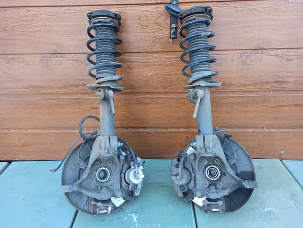 Snodo Ammortizzatore Anteriore VW Passat B6 B7 CC 3C image 6