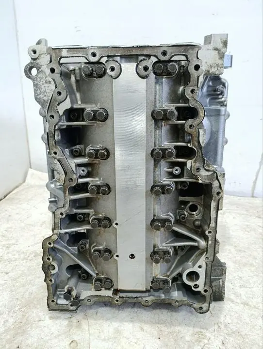 Bloc moteur OEM 07P103011AB pour Bentley Bentayga image 6