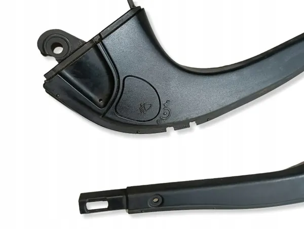 Porsche Cayenne moottoritilan osa OEM 7L5805285 image 3