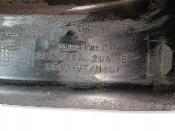 Porsche Cayenne moottoritilan osa OEM 7L5805285 image 6