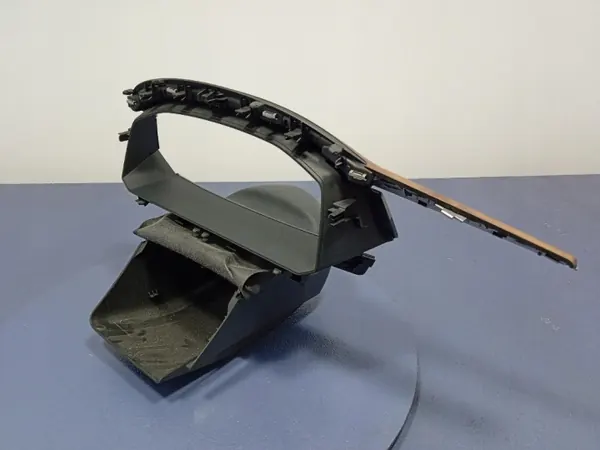 VW Arteon Armaturenbrett-Säulenabdeckung OEM 3G8858366B image 5