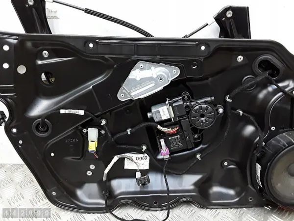 Régulateur de vitre VW Passat OEM 969244100 3C2837755K image 3