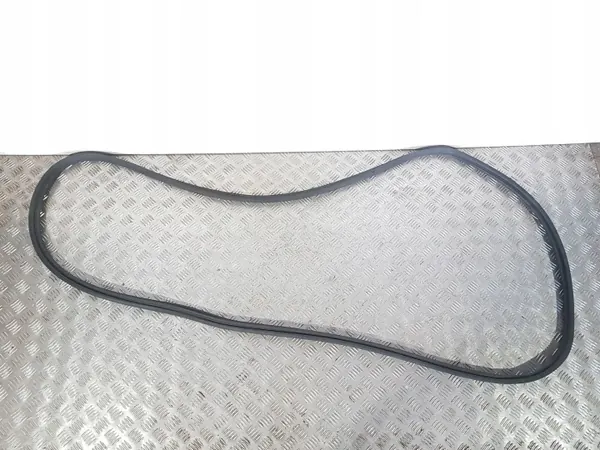 Junta de maletero Subaru Forester 2023 OEM 63516SJ000 image 3