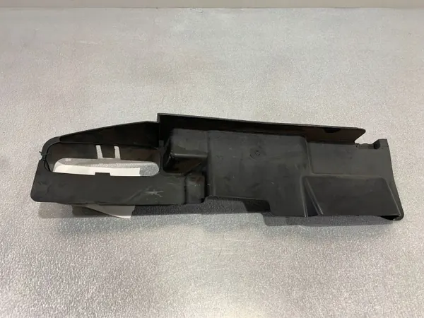 Conducto de aire Peugeot 5008 OEM FBZ18738 - Usado image 3