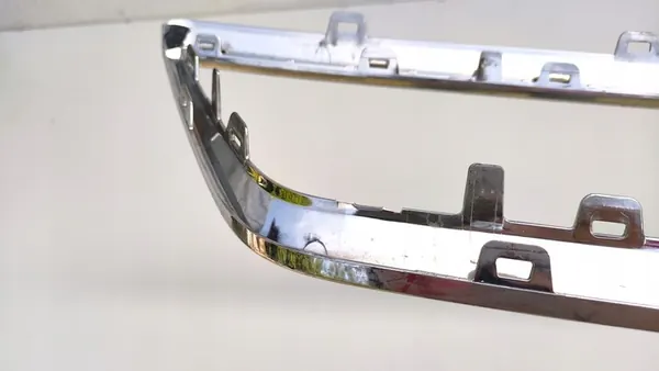 SEAT IBIZA V 6F0 17- Front Chrome Frame (AT62) image 8