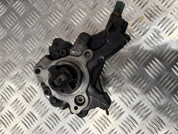 Högtrycksinsprutningspump Citroen C5 2009 OEM 9424A000A image 7