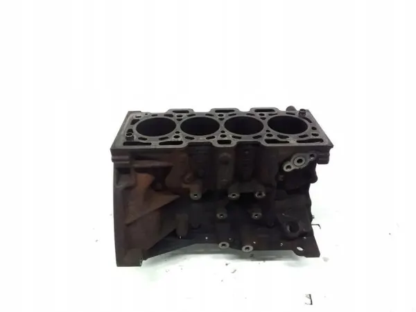 Bloco motor Mercedes-Benz OEM K9KA461 - Usado image 2