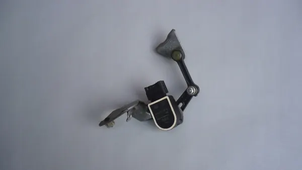 Sensor de luz dianteiro OEM A2463230240 Mercedes-Benz image 2