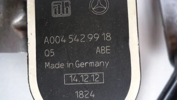Sensor de luz dianteiro OEM A2463230240 Mercedes-Benz image 3
