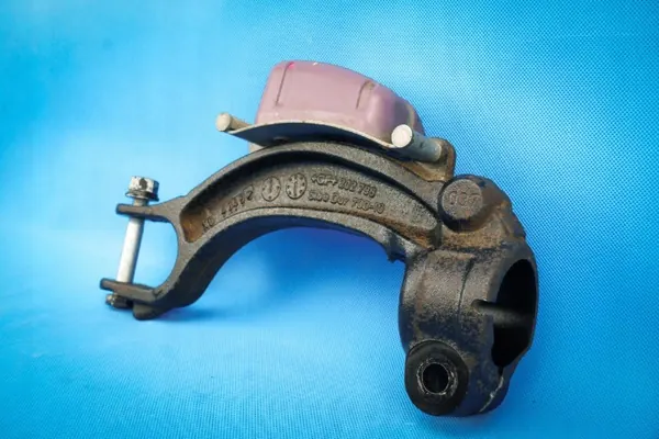 Jousitushaara Audi A8 S8 OEM 8R0413037C image 2