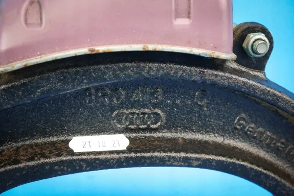 Jousitushaara Audi A8 S8 OEM 8R0413037C image 3