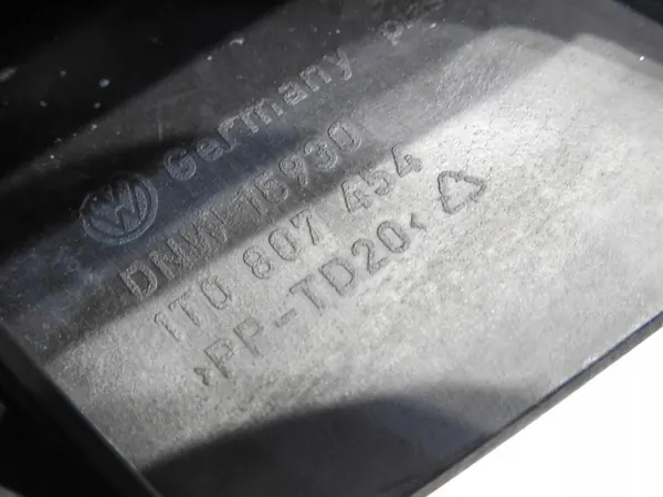 Scivolo paraurti posteriore VW Touran 1T3 Lift 1T0807454 image 5